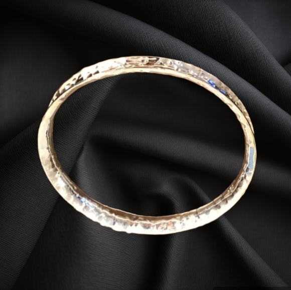 Hammered Concave 925 Bangle - Picture 2 of 8
